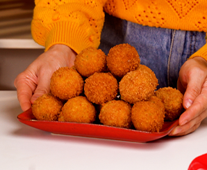 Bolinho de Arroz com muito queijo